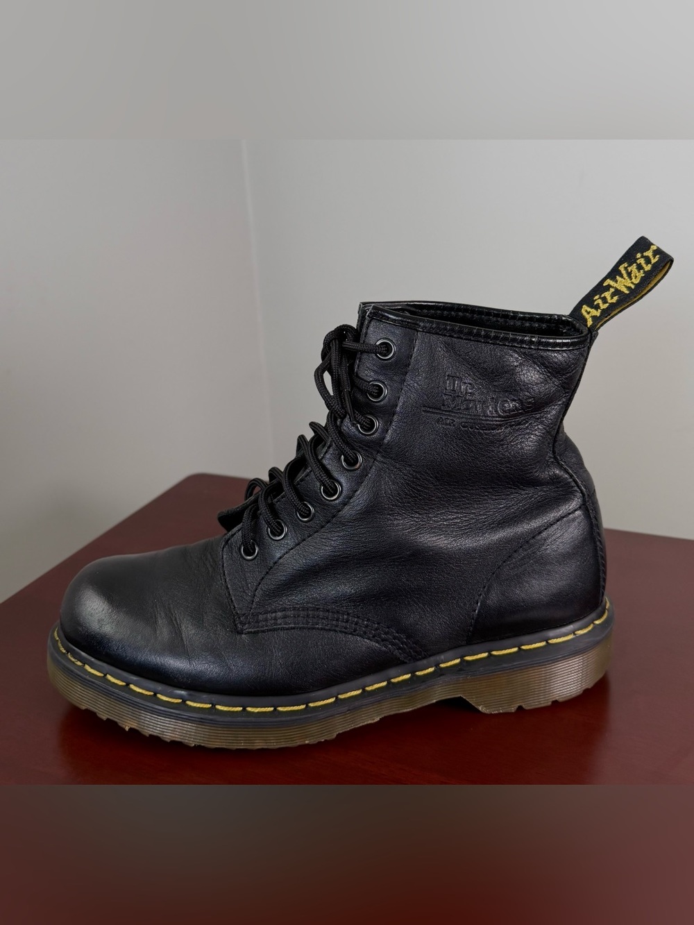Dr. Martens Women’s 1460 Black Leather 8-Eye Boots Stamped Logo Sz 42 US 10